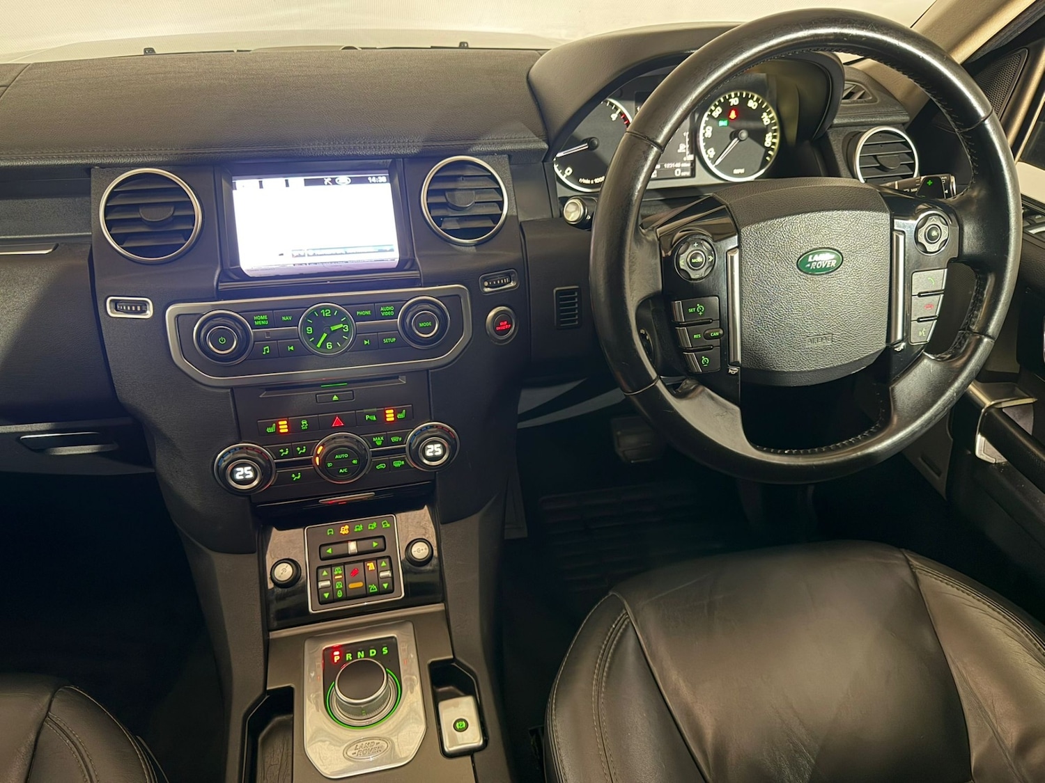 Used Land Rover Discovery 2013 for sale - 77398266: Photo 12