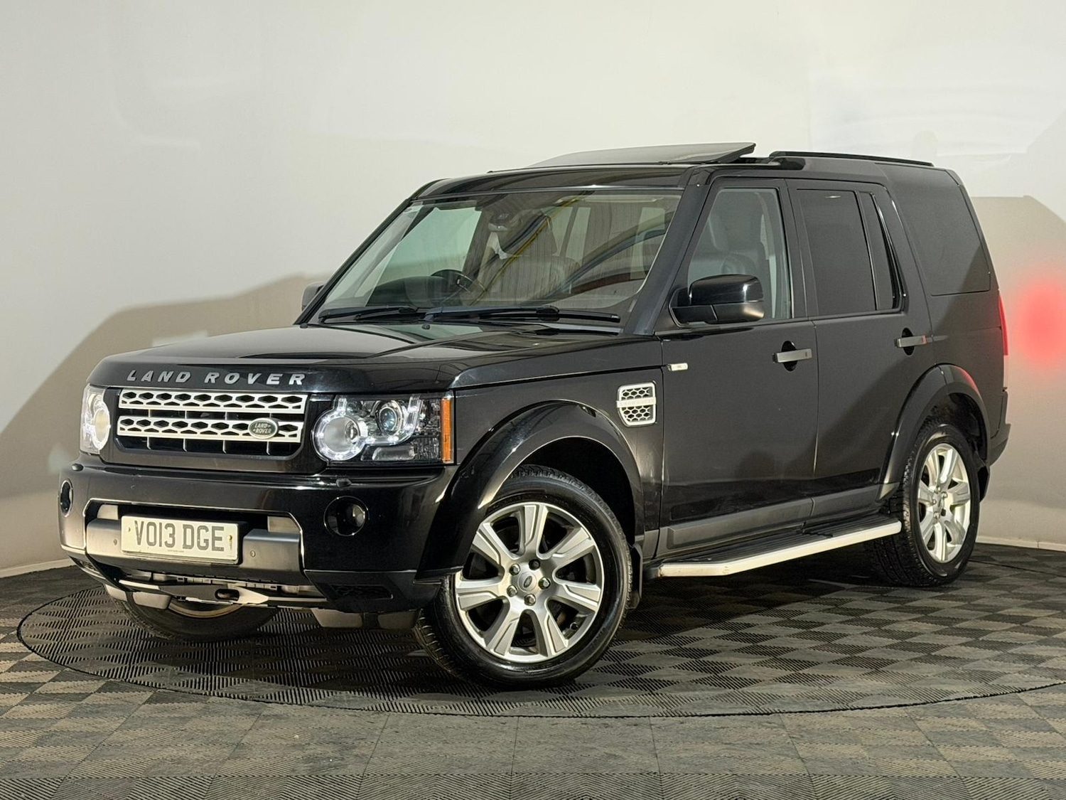Used Land Rover Discovery 2013 for sale - 77398266: Photo 3