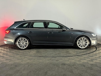 Used Audi A4 2019 for sale - 77360013: Photo