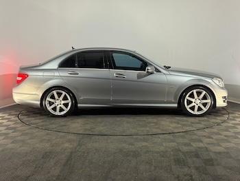 Used Mercedes-Benz C Class 2012 for sale - 77413740: Photo