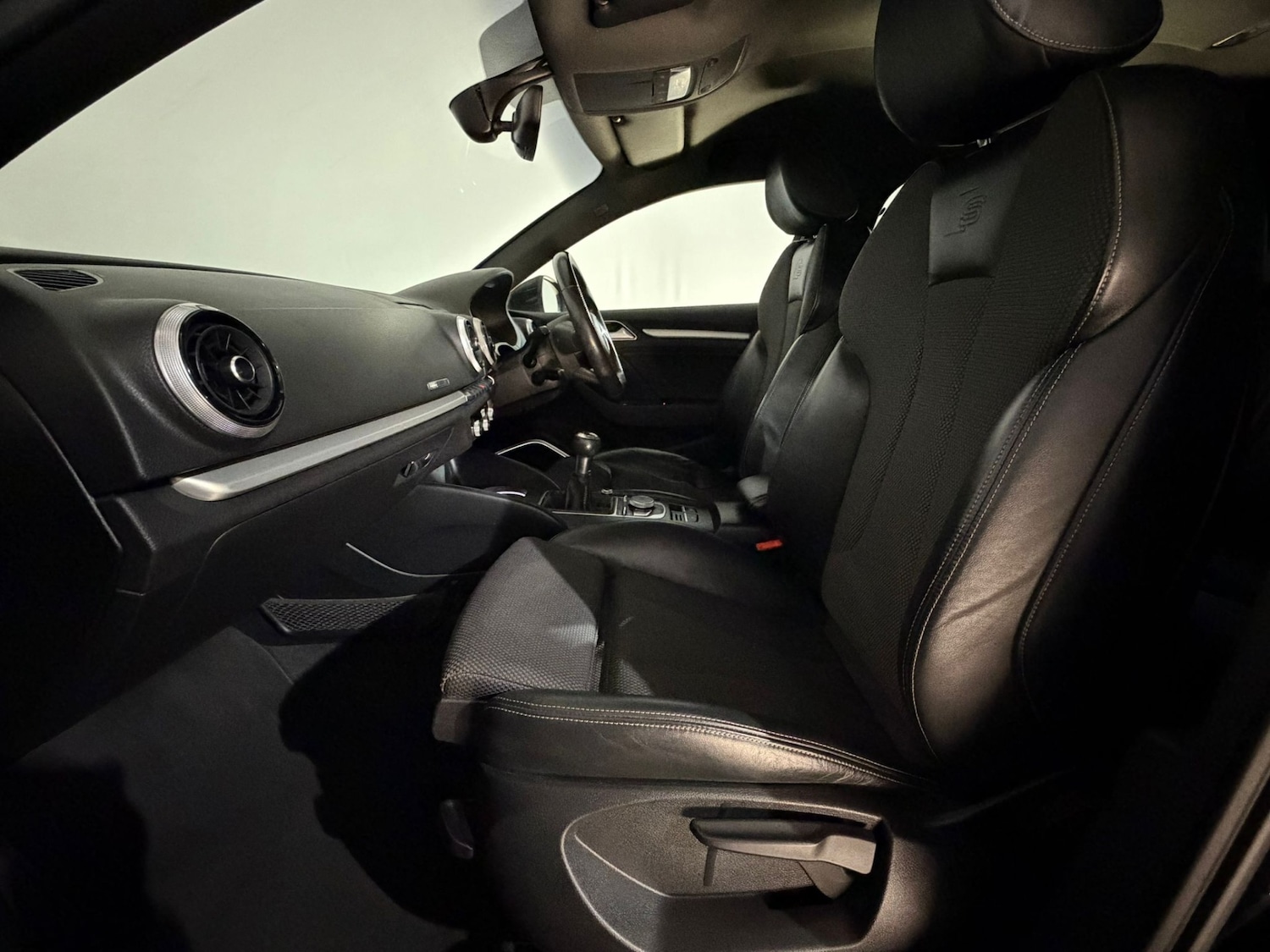 Used Audi A3 2017 for sale - 77772027: Photo 17