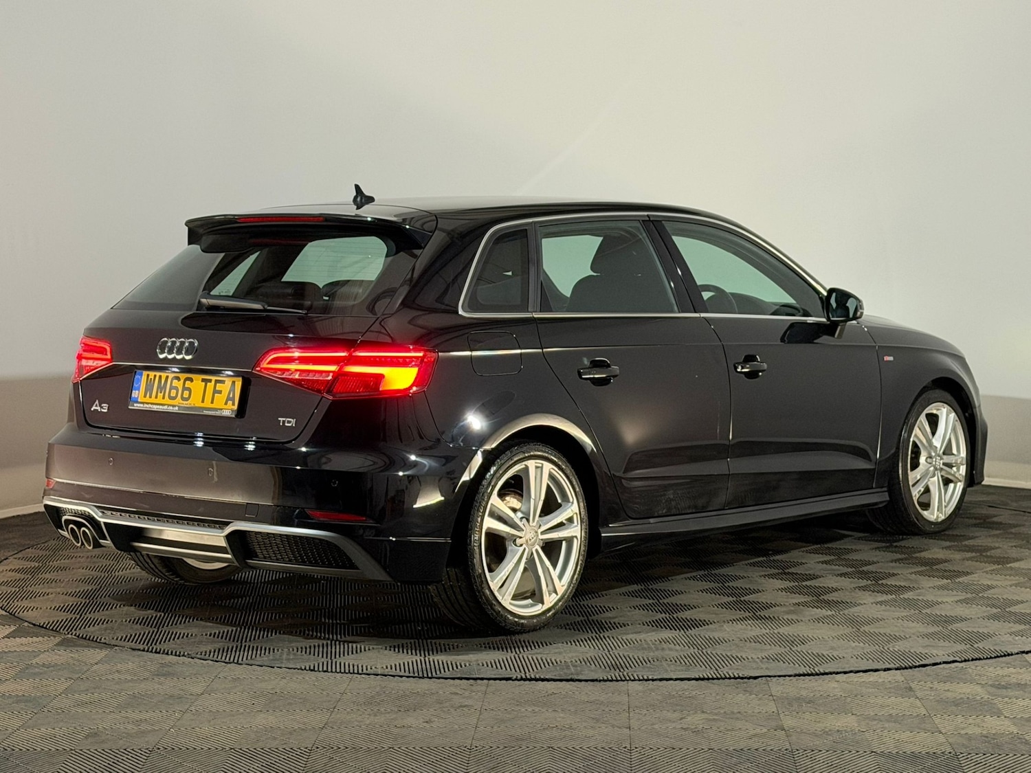 Used Audi A3 2017 for sale - 77772027: Photo 6