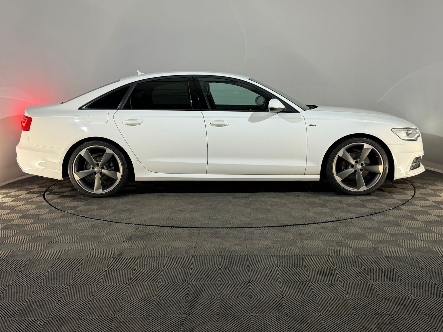 Used Audi A6 2013 for sale - 77091934: Photo 4