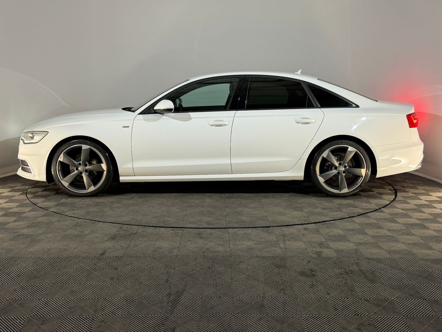 Used Audi A6 2013 for sale - 77091934: Photo 5
