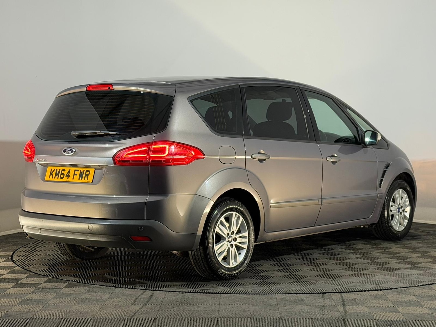 Used Ford S-Max 2014 for sale - 76703722: Photo 6