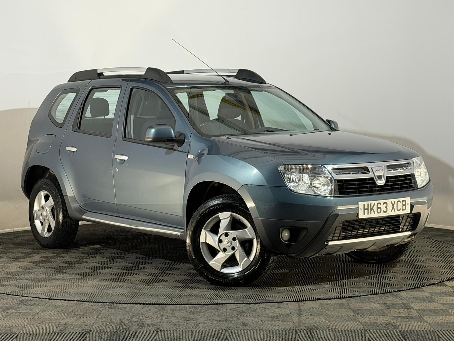 Used Dacia Duster 2014 for sale - 76803304: Photo 1