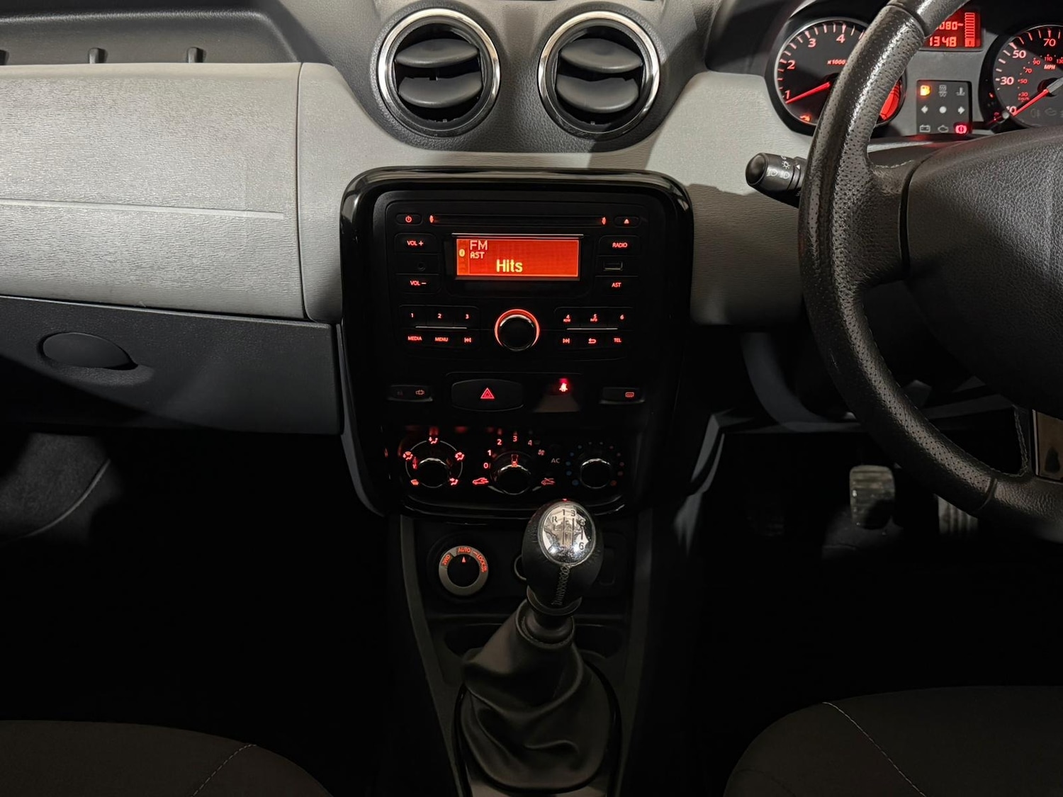 Used Dacia Duster 2014 for sale - 76803304: Photo 14