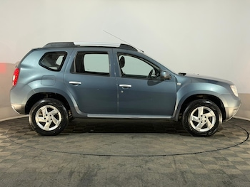 Used Dacia Duster 2014 for sale - 76803304: Photo