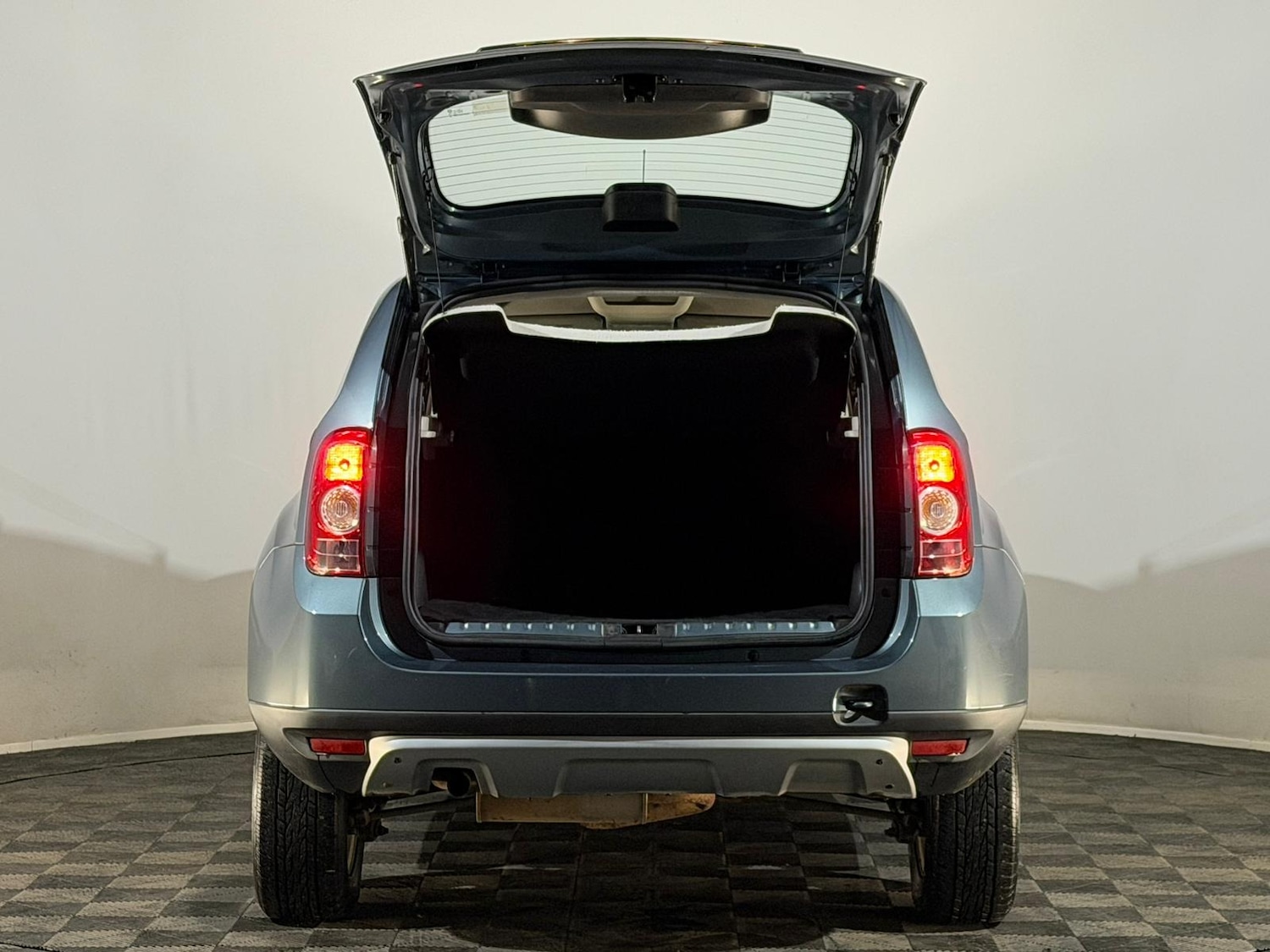 Used Dacia Duster 2014 for sale - 76803304: Photo 8