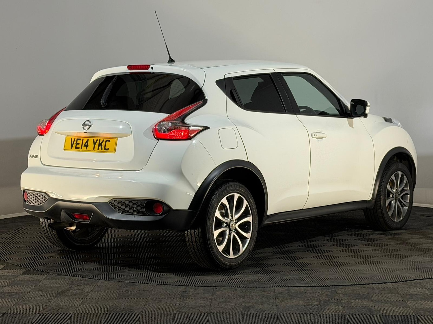 Used Nissan Juke 2014 for sale - 76500675: Photo 6