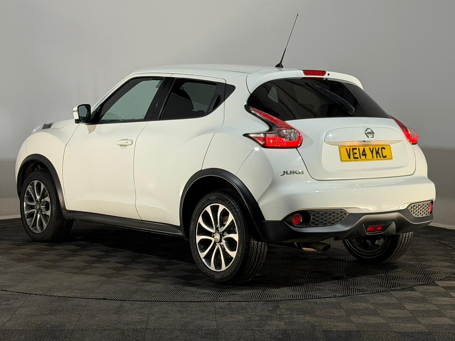 Used Nissan Juke 2014 for sale - 76500675: Photo 9