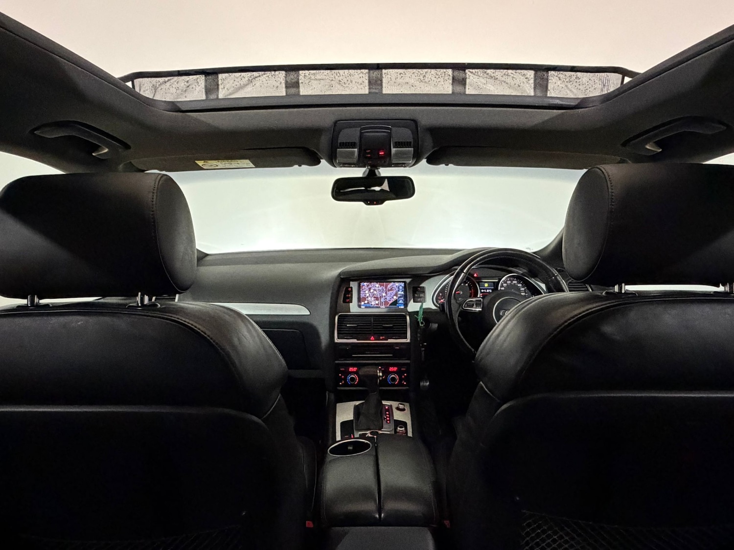 Used Audi Q7 2015 for sale - 76803285: Photo 11