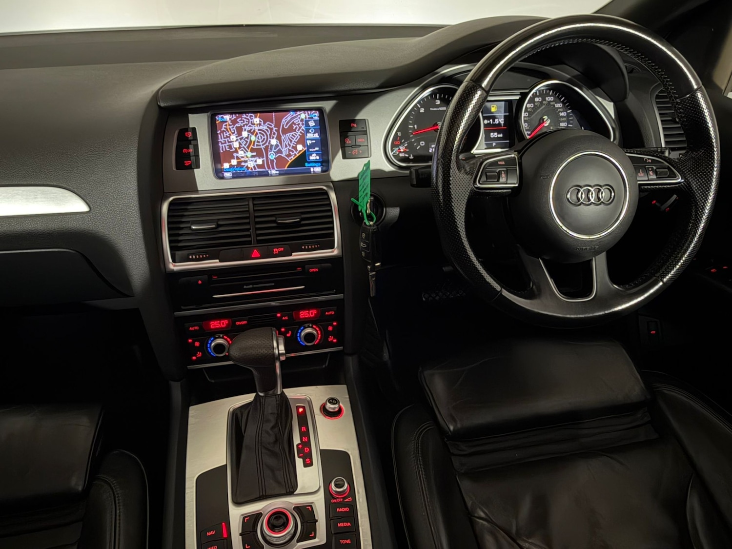 Used Audi Q7 2015 for sale - 76803285: Photo 13