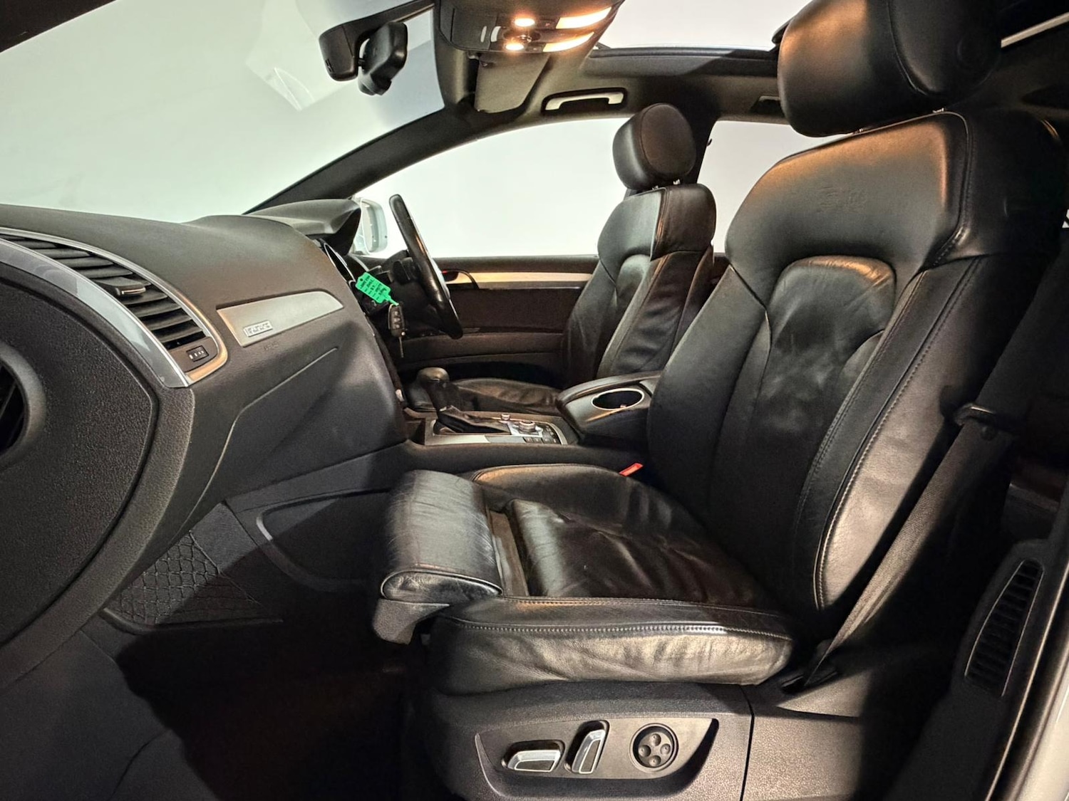 Used Audi Q7 2015 for sale - 76803285: Photo 17