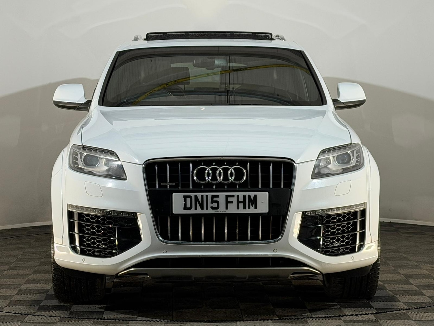 Used Audi Q7 2015 for sale - 76803285: Photo 2