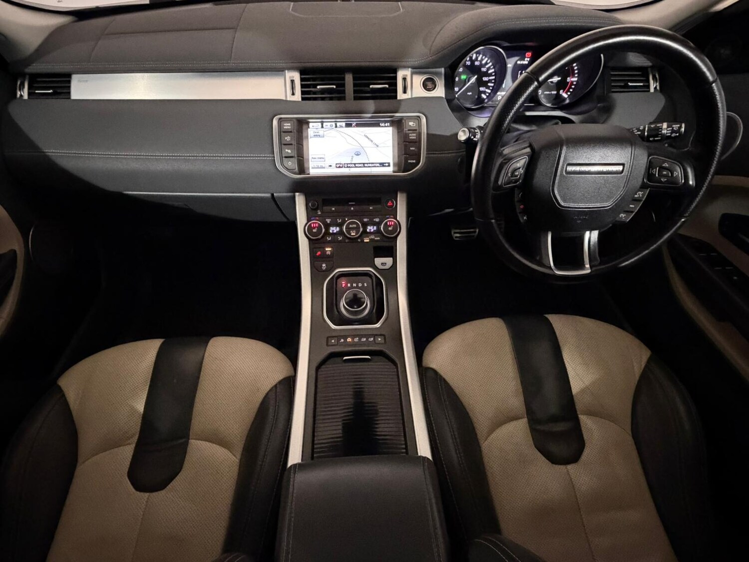 Used Land Rover Range Rover Evoque 2013 for sale - 77371760: Photo 11