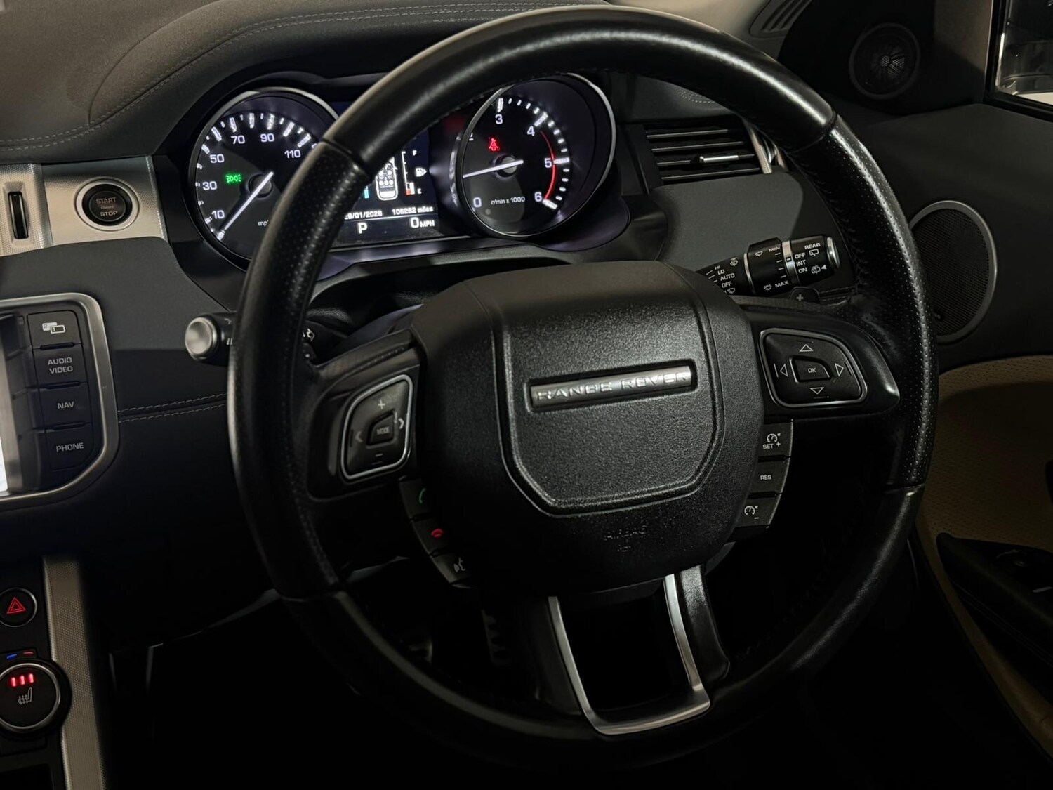 Used Land Rover Range Rover Evoque 2013 for sale - 77371760: Photo 13