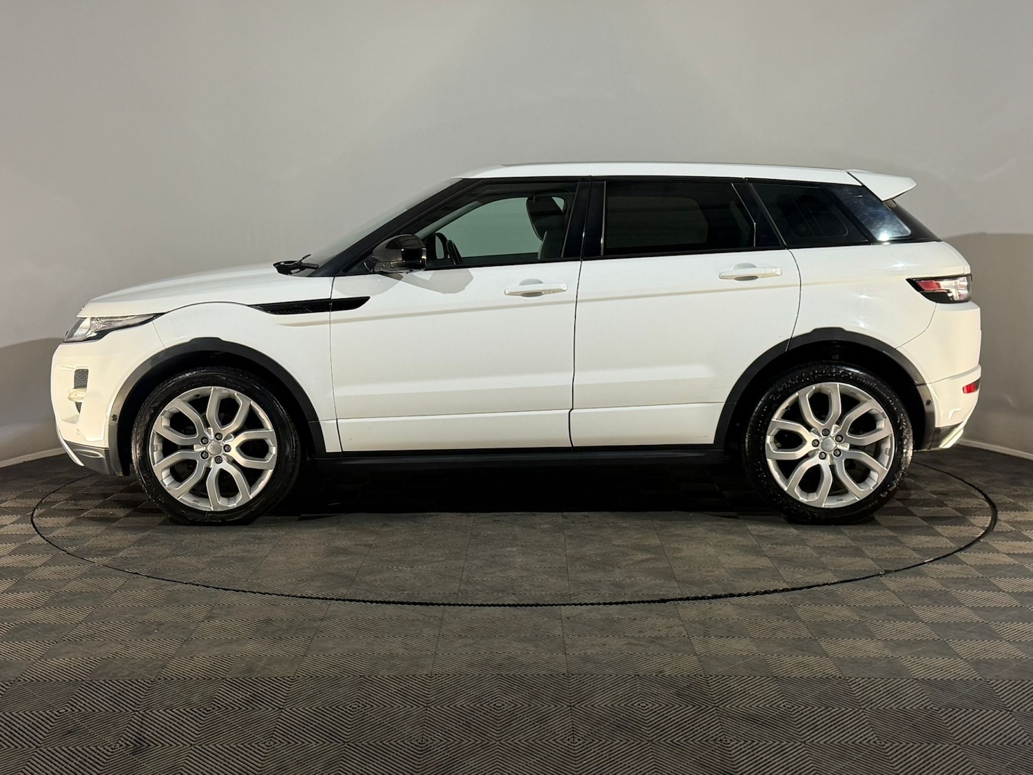 Used Land Rover Range Rover Evoque 2013 for sale - 77371760: Photo 5