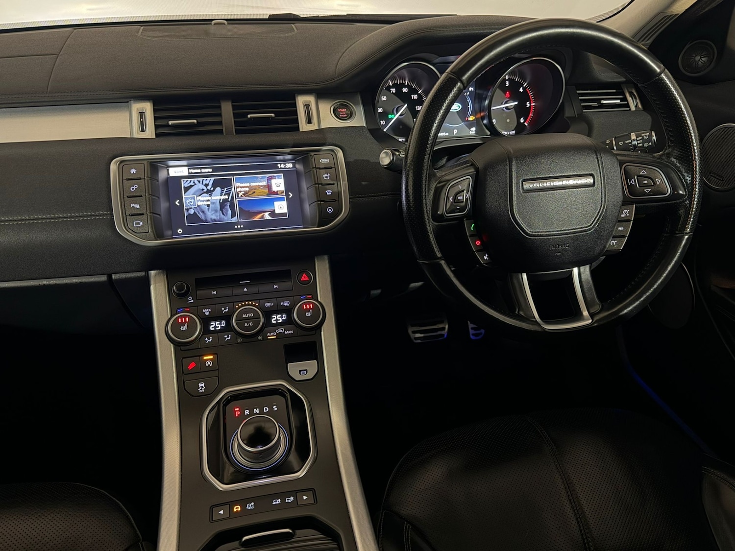 Used Land Rover Range Rover Evoque 2016 for sale - 77049335: Photo 12