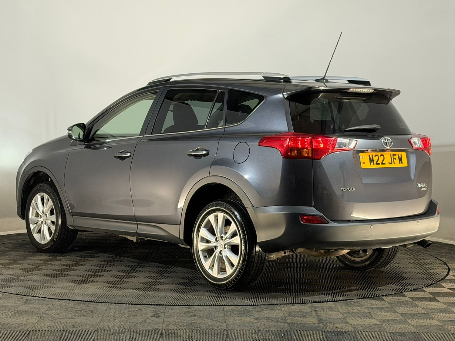 Used Toyota RAV4 2013 for sale - 76297023: Photo 9