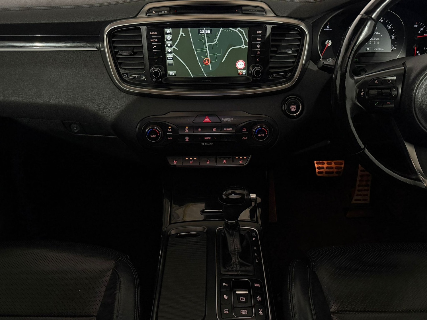 Used Kia Sorento 2016 for sale - 78120903: Photo 15