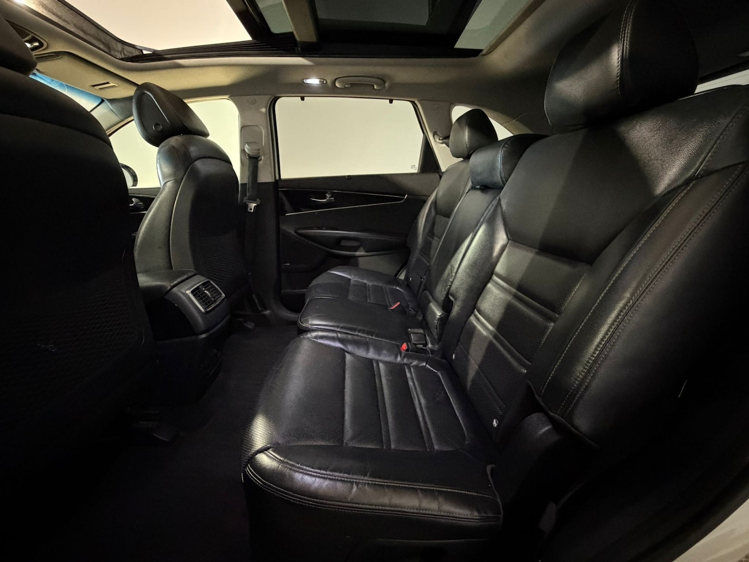 Used Kia Sorento 2016 for sale - 78120903: Photo 21