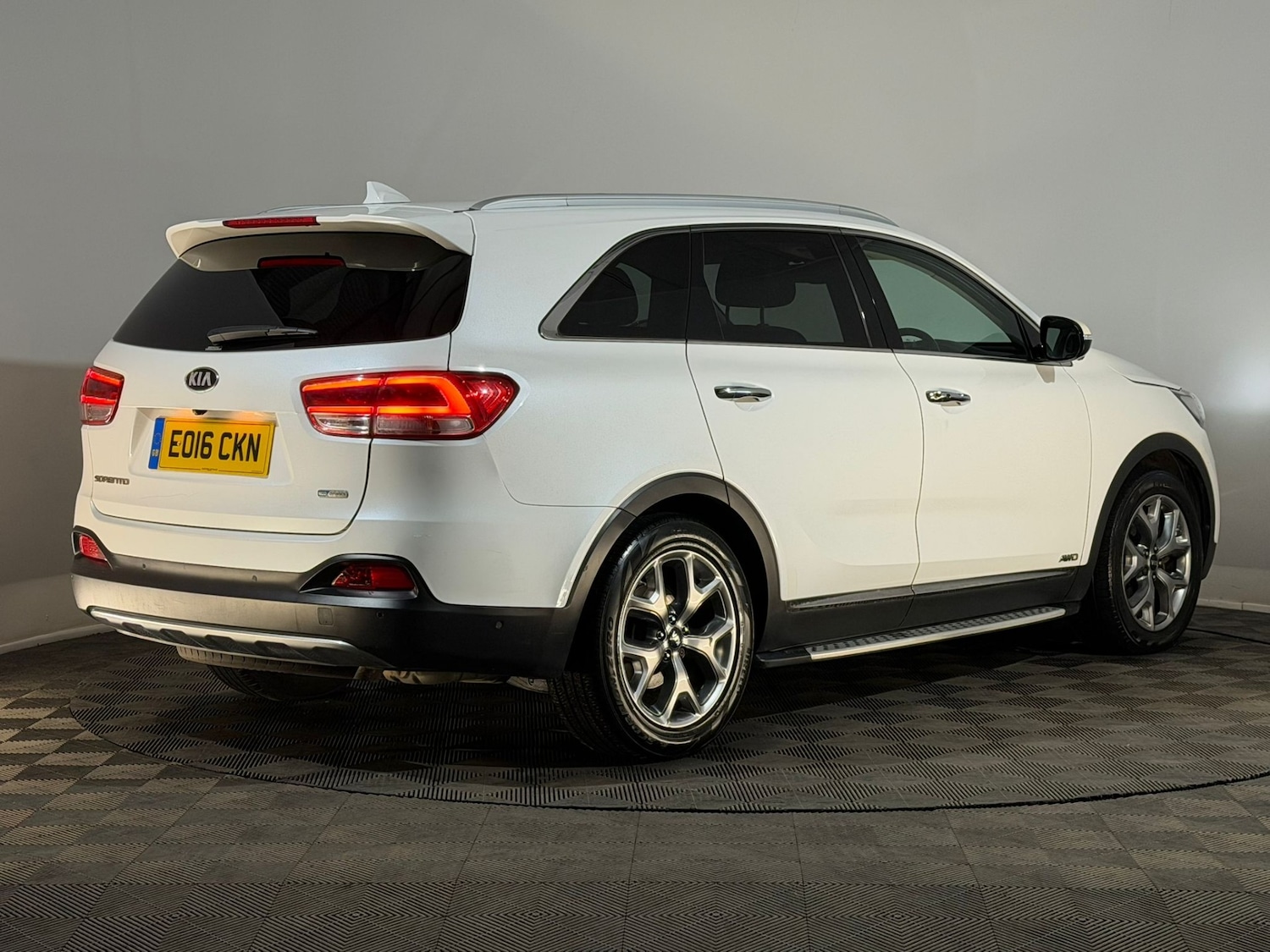 Used Kia Sorento 2016 for sale - 78120903: Photo 6