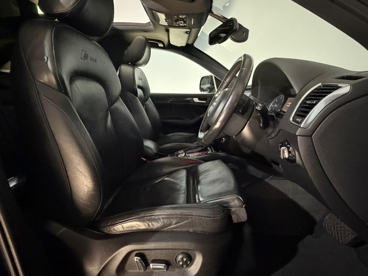 Used Audi Q5 2012 for sale - 76707024: Photo 17