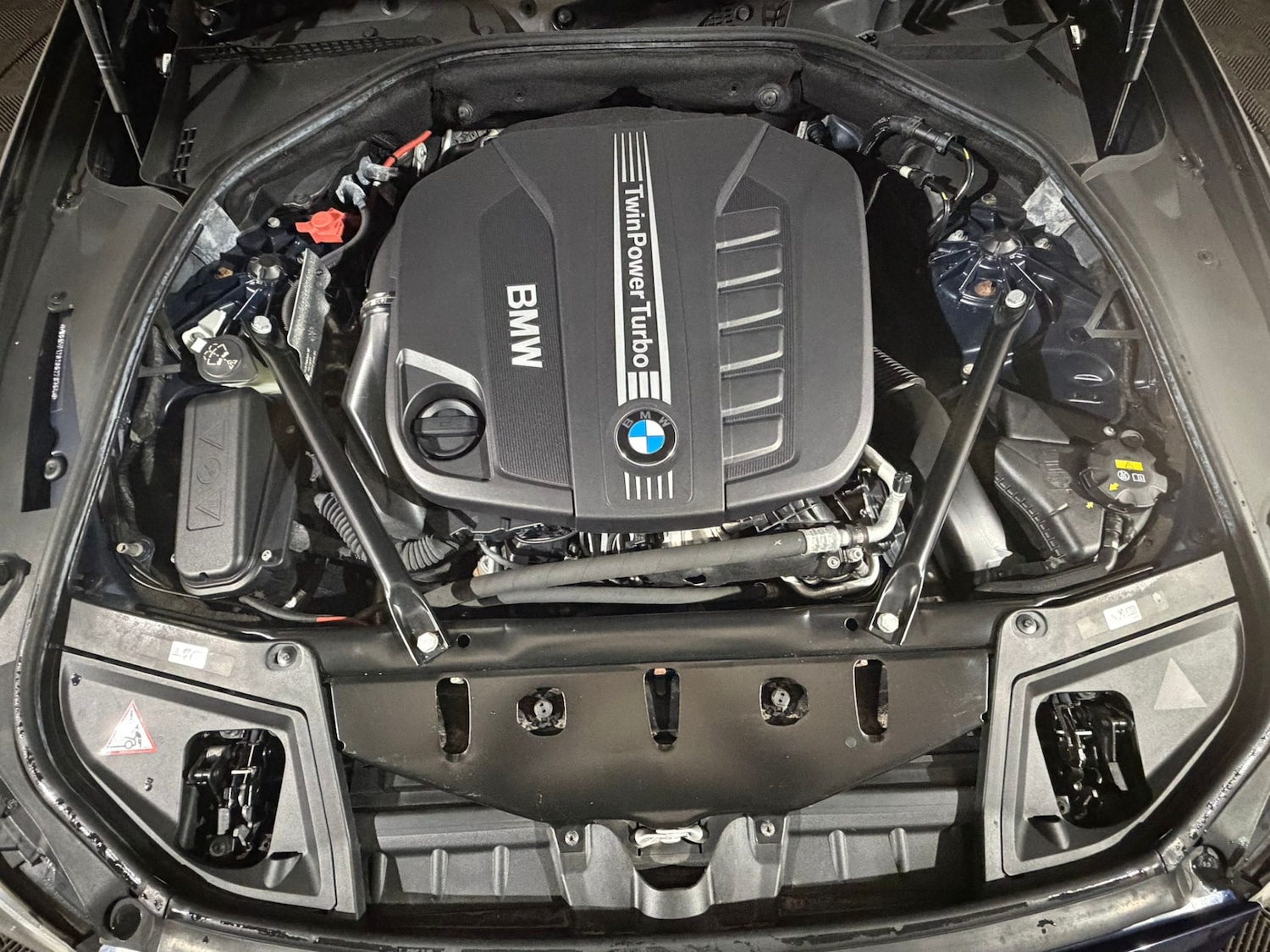 Used BMW 5 Series 2015 for sale - 77231657: Photo 10