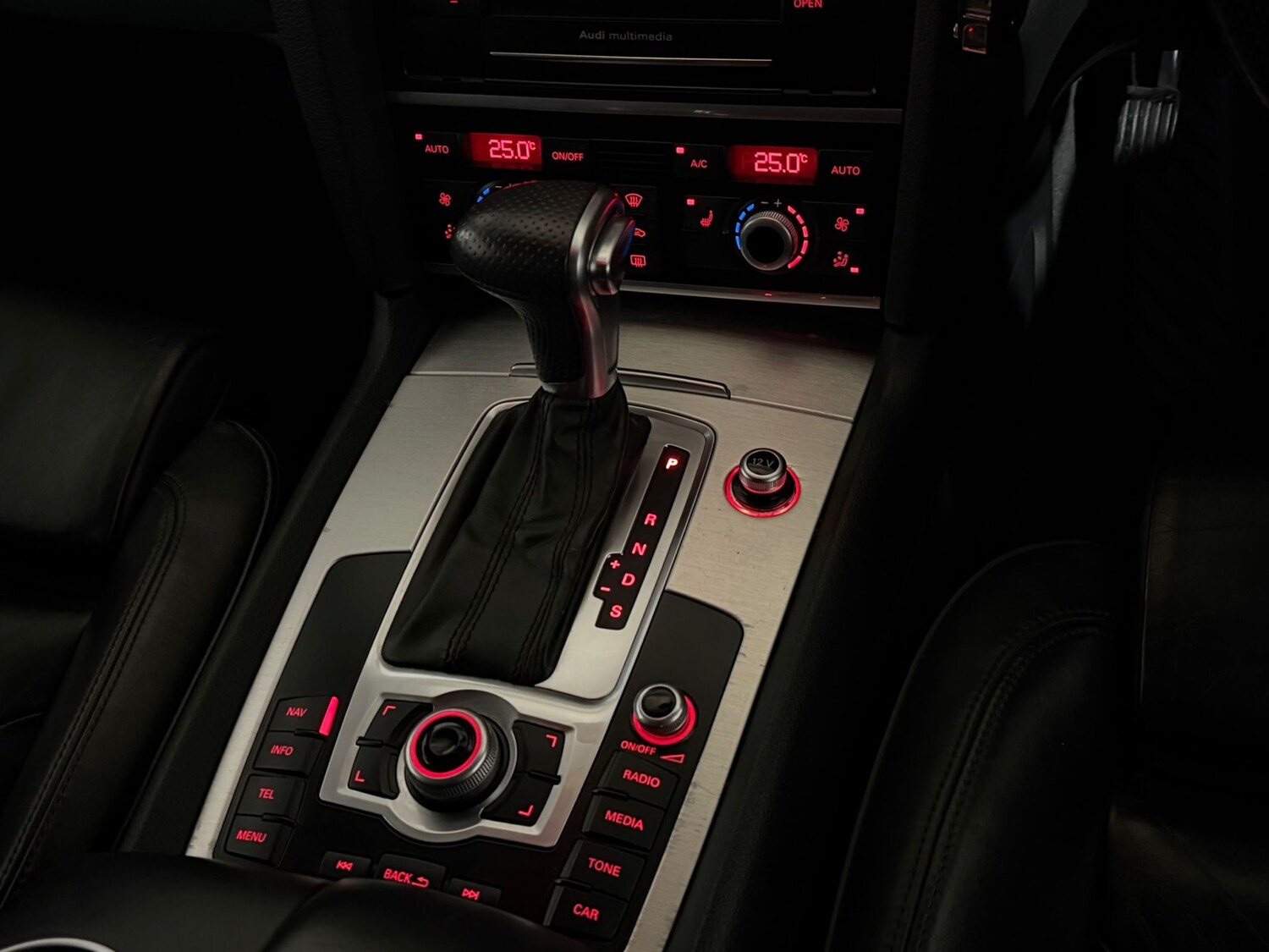 Used Audi Q7 2014 for sale - 77551604: Photo 15