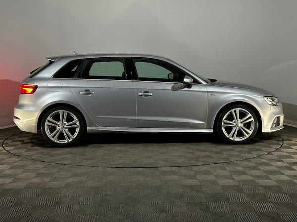Used Audi A3 2016 for sale - 75535393: Photo 4