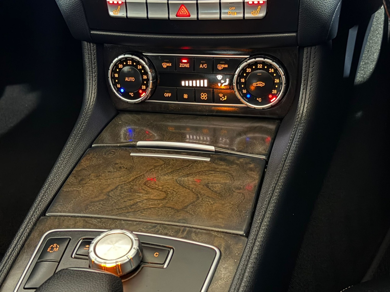 Used Mercedes-Benz CLS 2011 for sale - 77634441: Photo 15