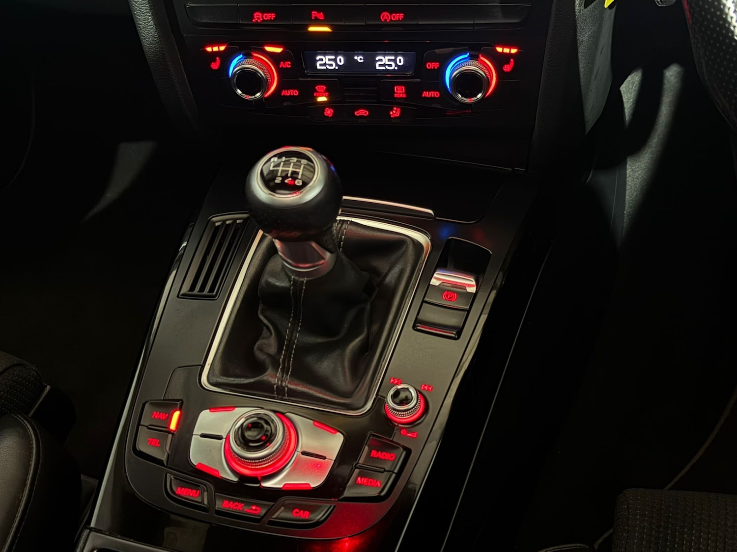 Used Audi A4 2015 for sale - 77127390: Photo 15