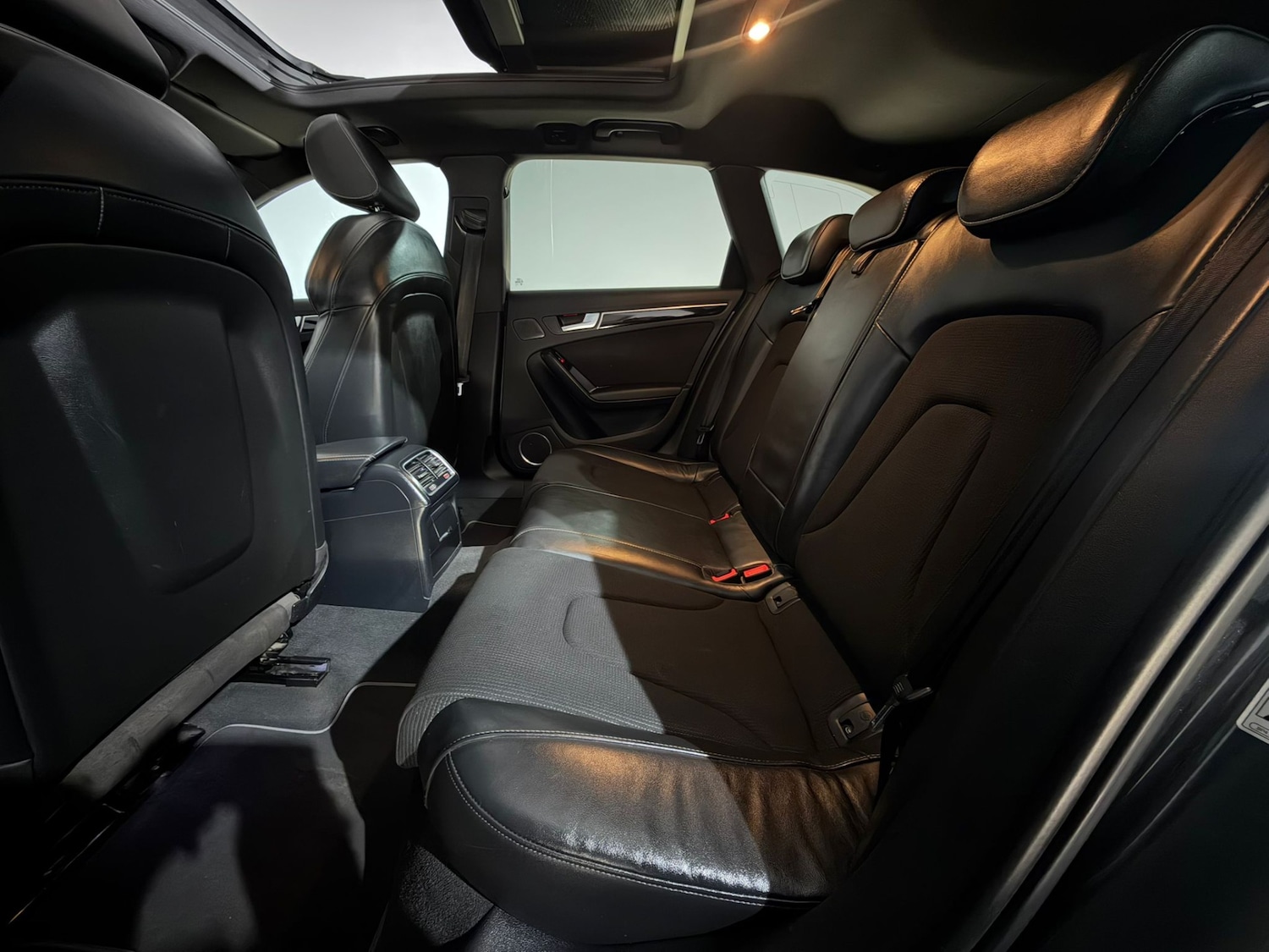 Used Audi A4 2015 for sale - 77127390: Photo 19