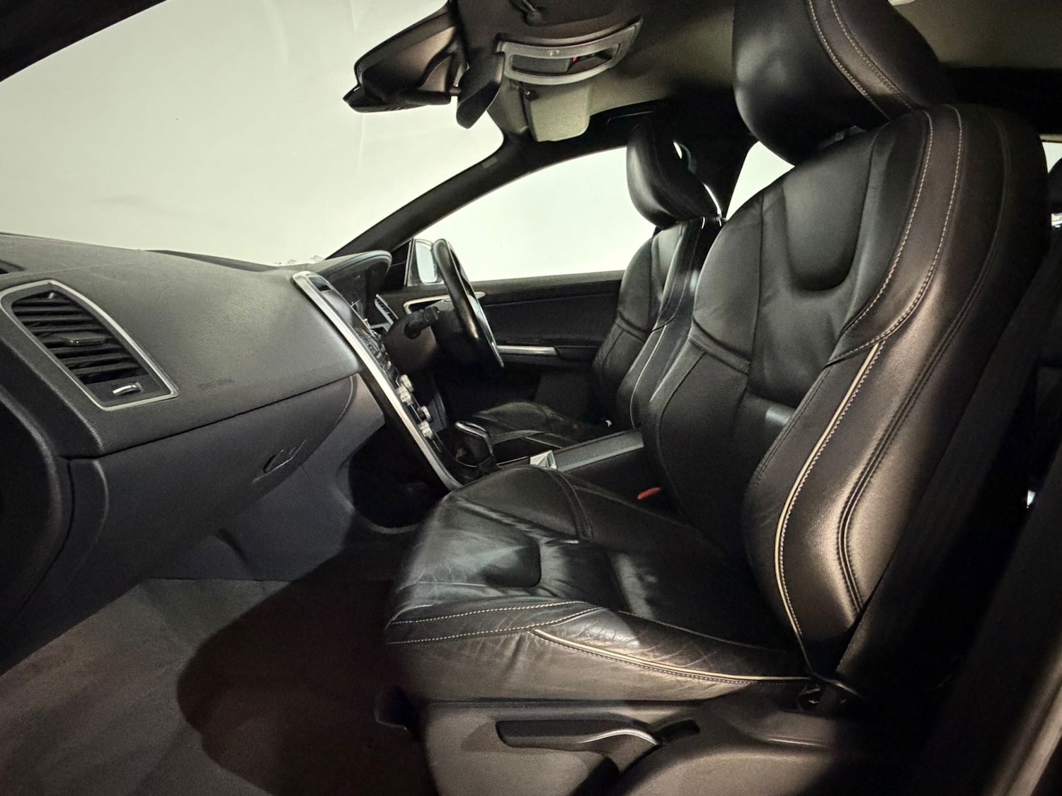 Used Volvo XC60 2014 for sale - 77698480: Photo 17