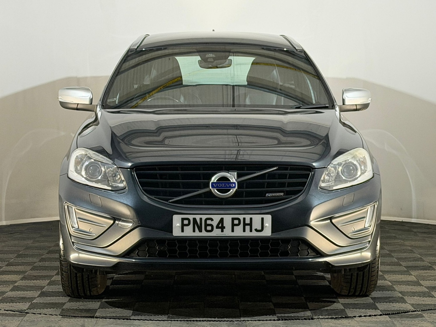 Used Volvo XC60 2014 for sale - 77698480: Photo 2