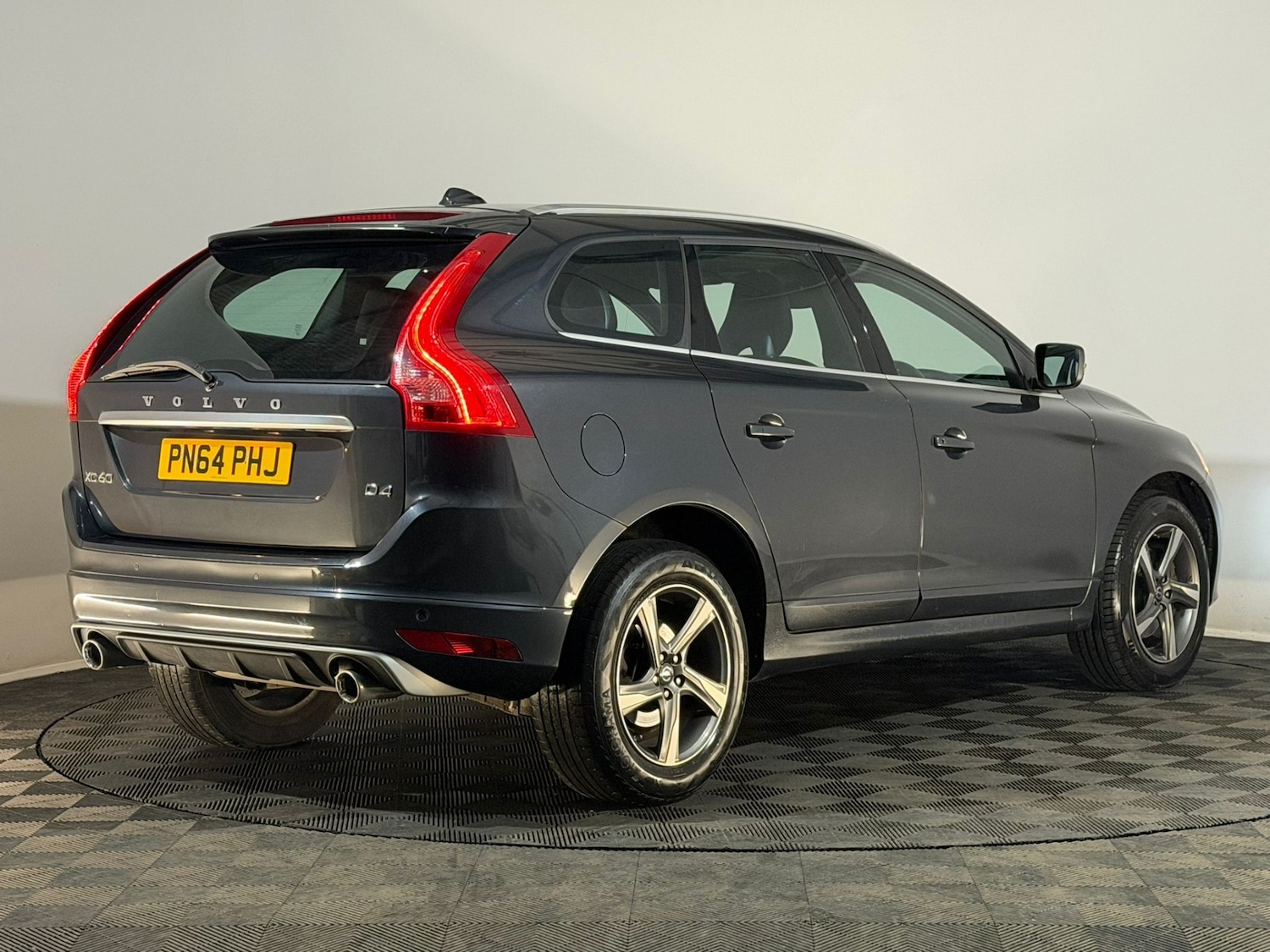 Used Volvo XC60 2014 for sale - 77698480: Photo 6