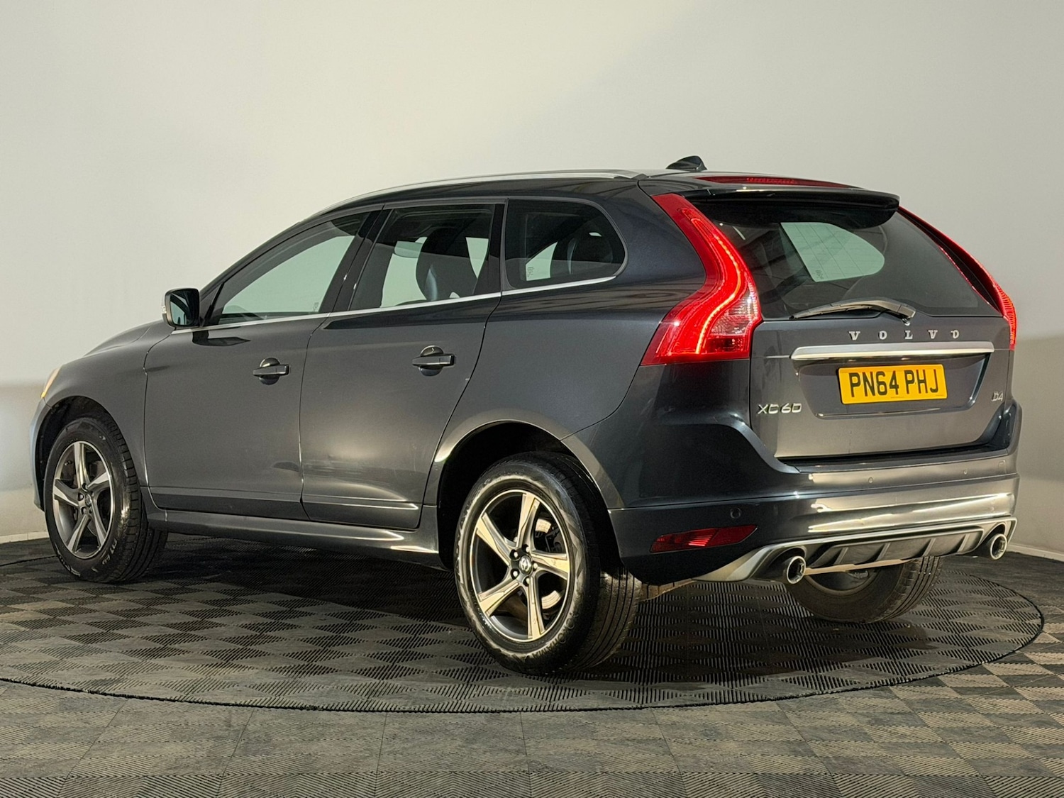 Used Volvo XC60 2014 for sale - 77698480: Photo 9