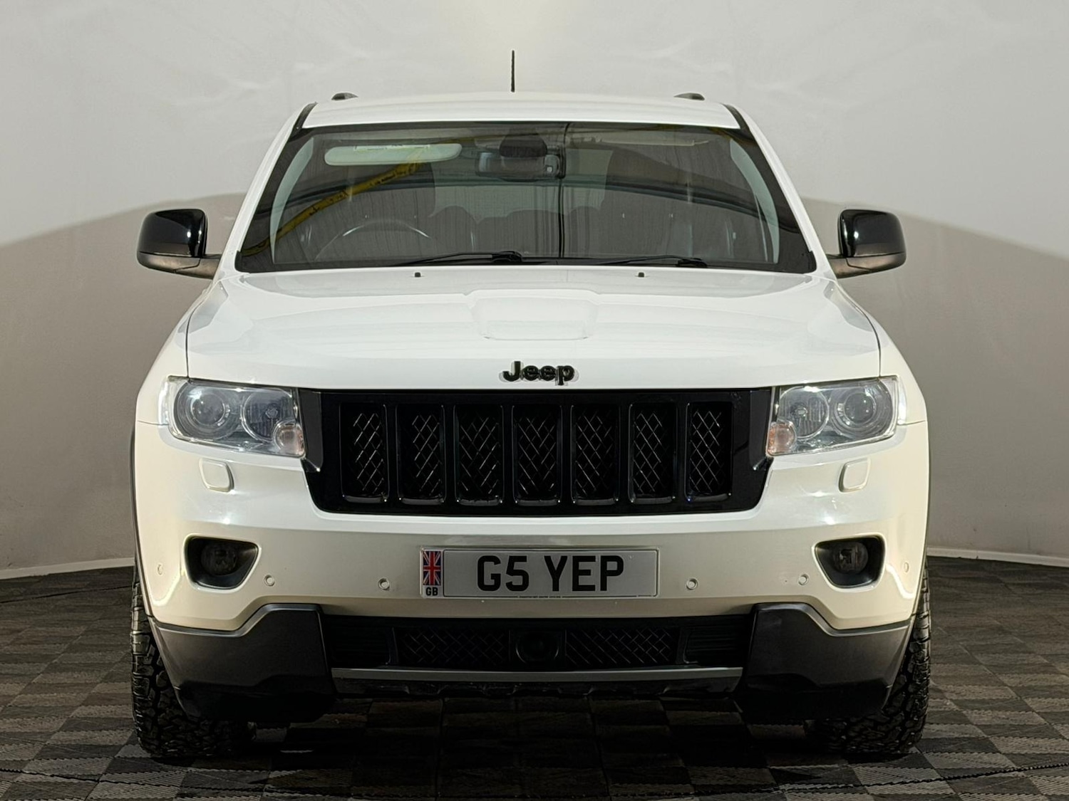 Used Jeep Grand Cherokee 2013 for sale - 76500706: Photo 2