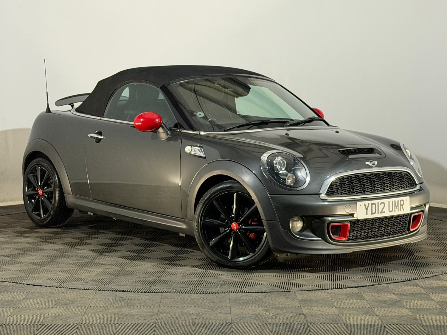 Used MINI Roadster 2012 for sale - 77959854: Photo 2