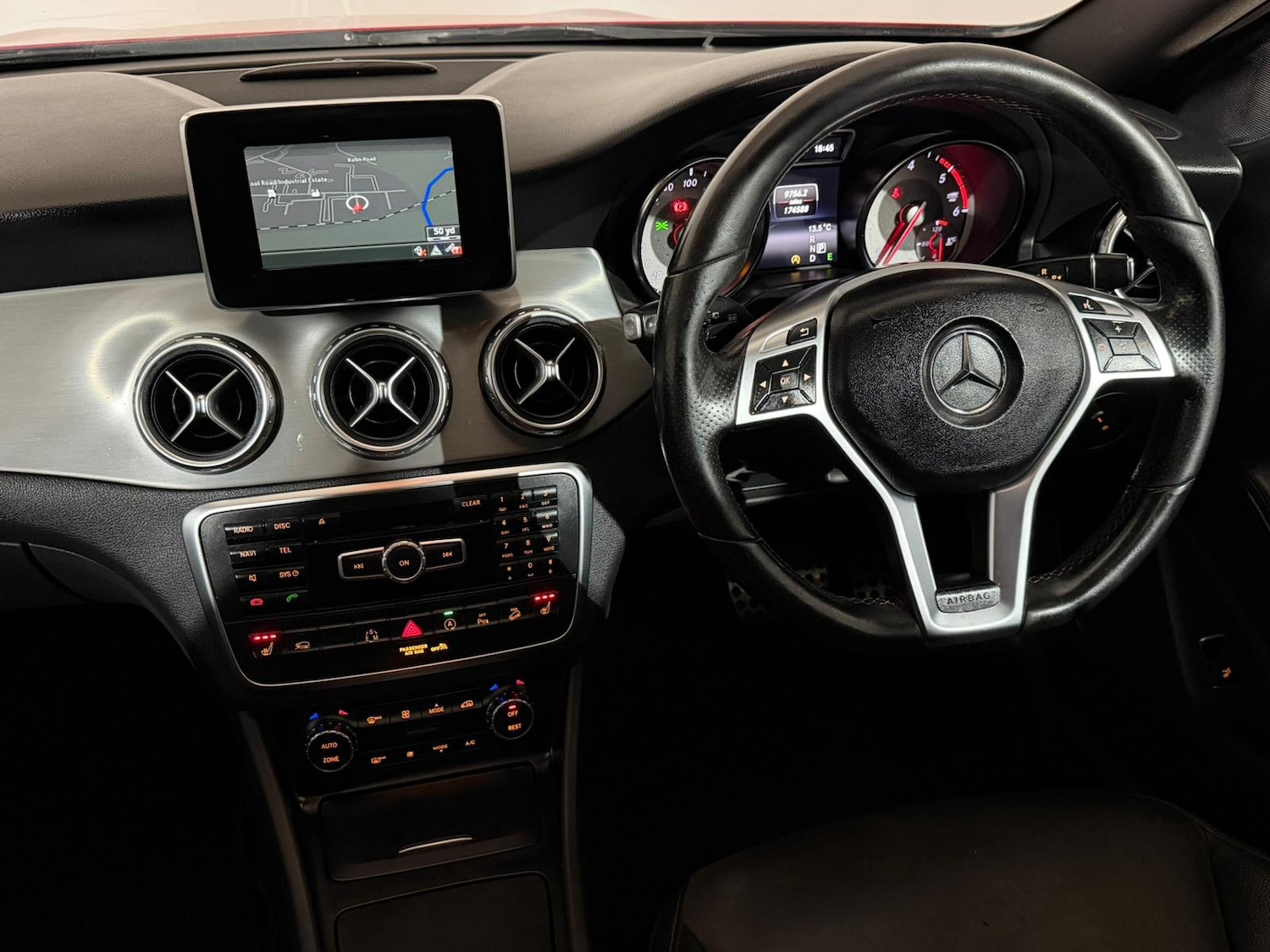 Used Mercedes-Benz GLA 2015 for sale - 78011390: Photo 12