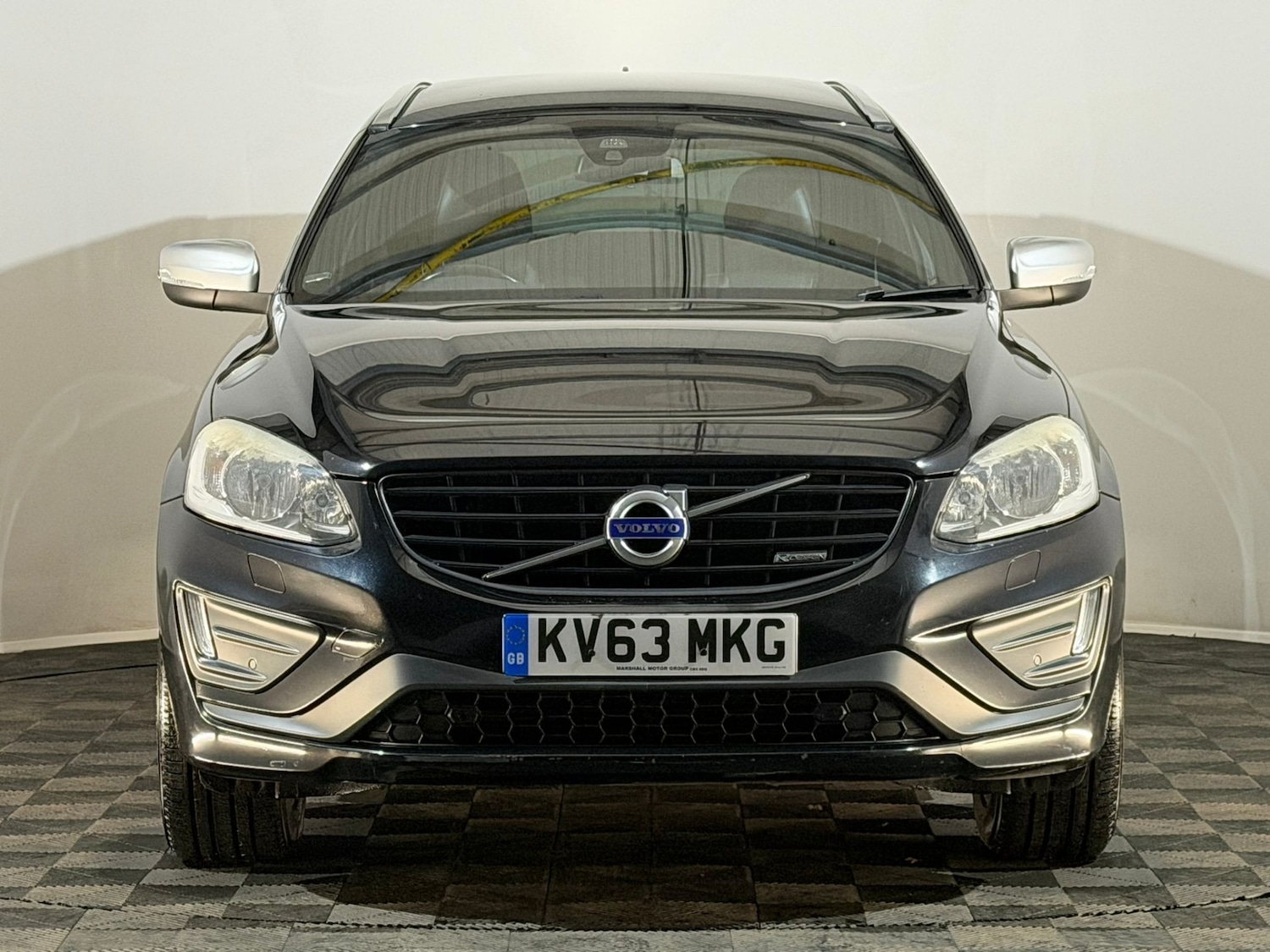 Used Volvo XC60 2013 for sale - 77627034: Photo 2
