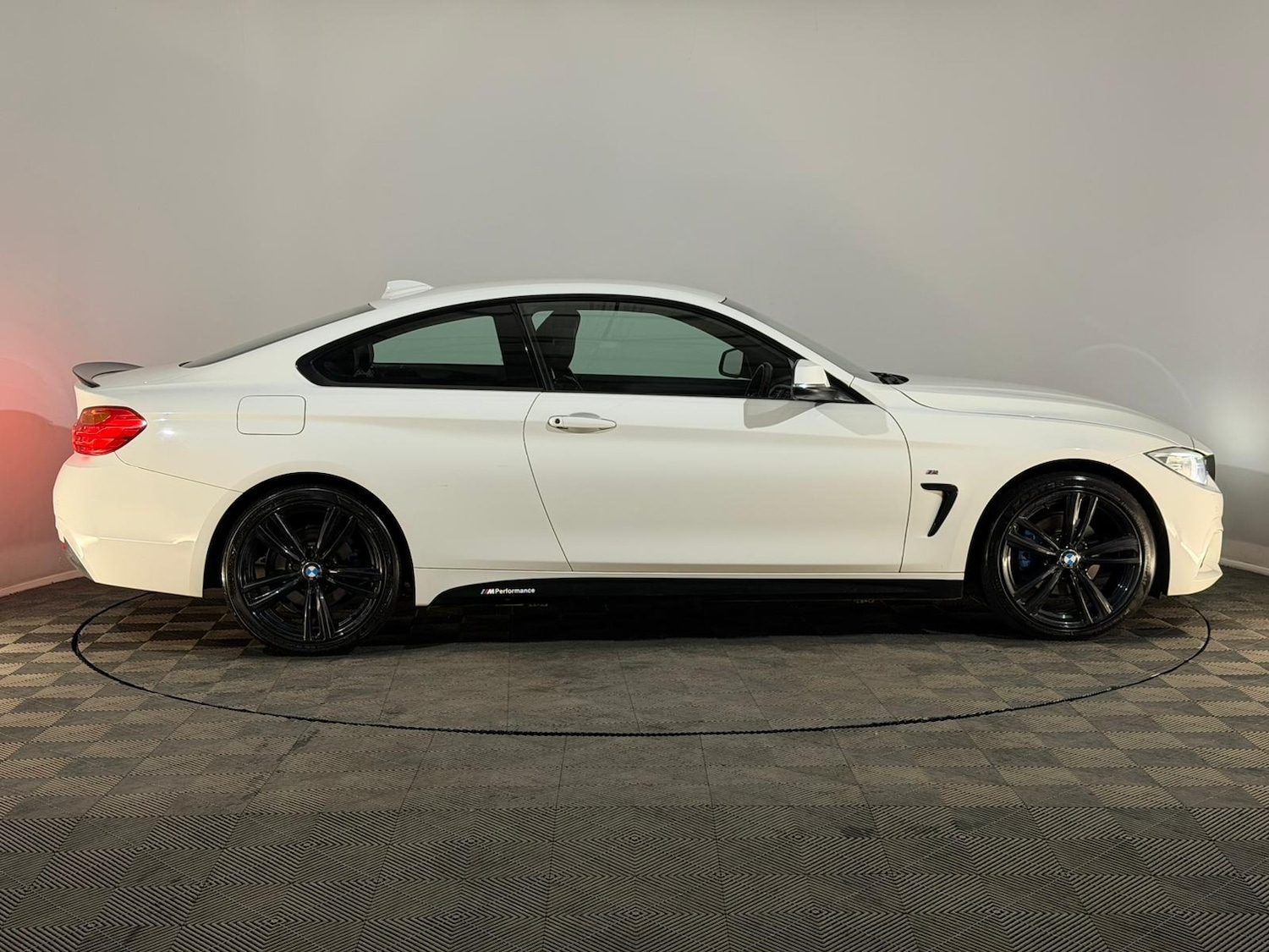 Used BMW 4 Series 2014 for sale - 76384269: Photo 4