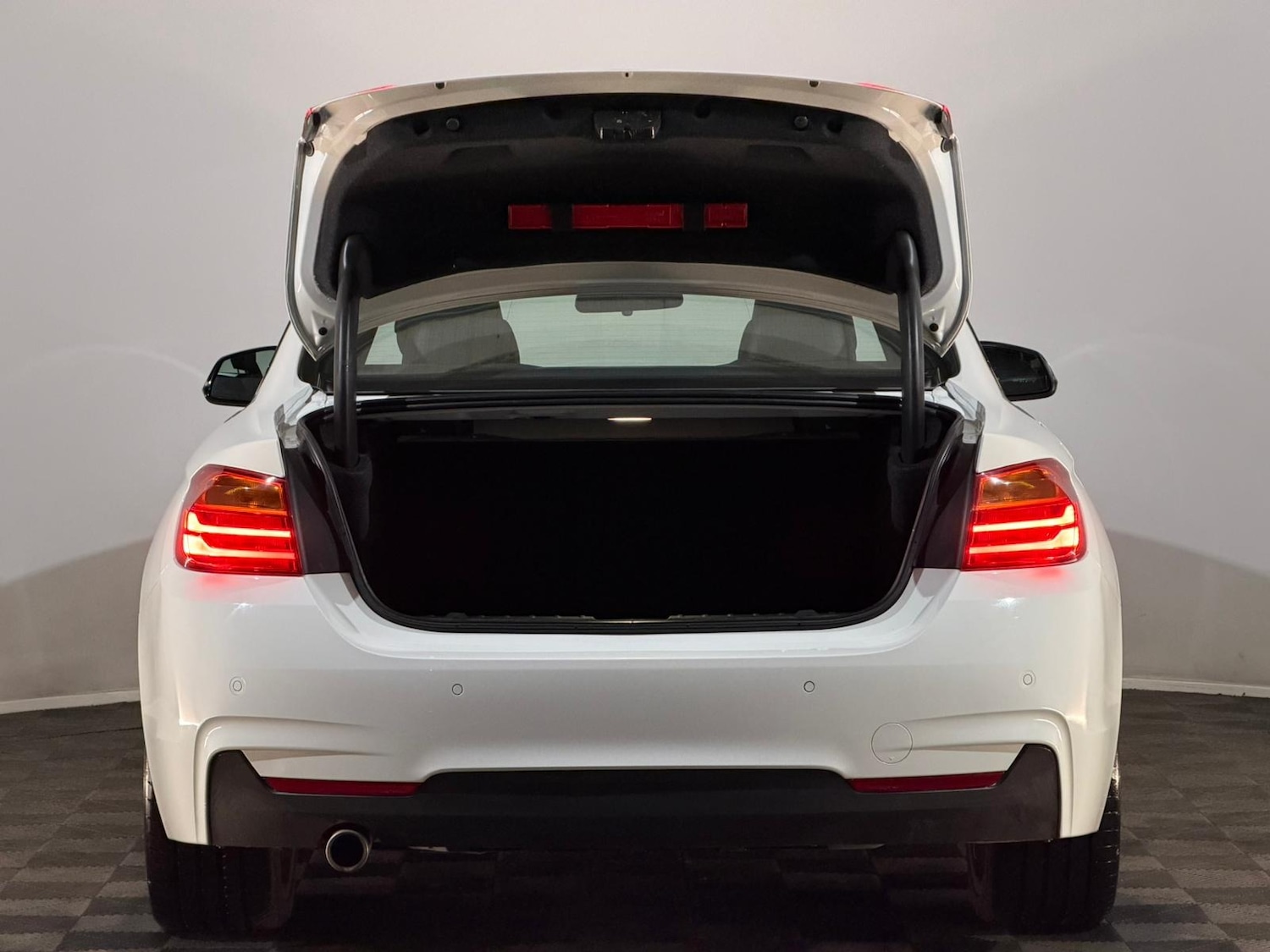 Used BMW 4 Series 2014 for sale - 76384269: Photo 8