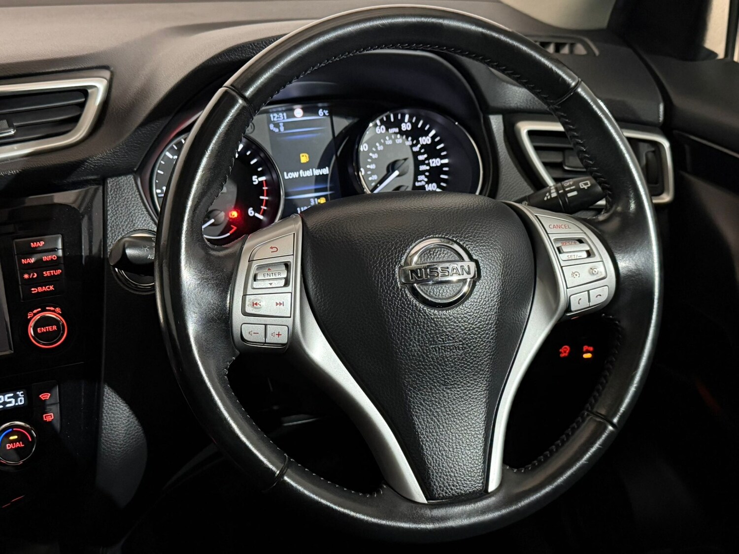 Used Nissan Qashqai 2016 for sale - 78120889: Photo 13