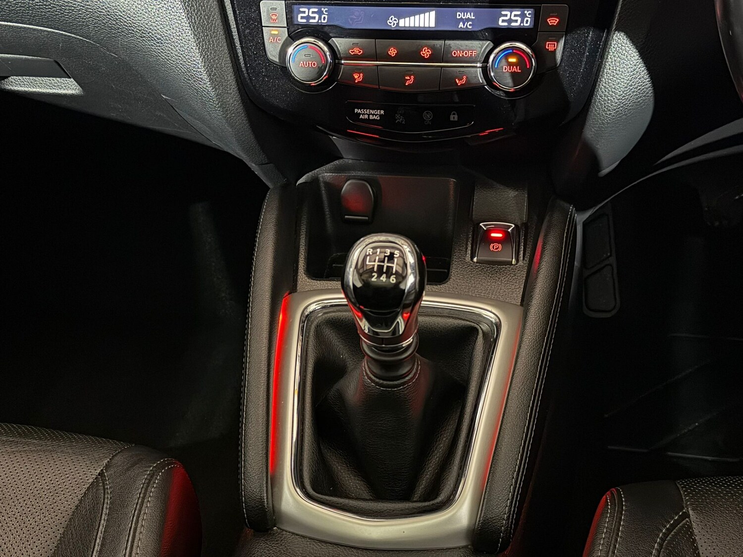 Used Nissan Qashqai 2016 for sale - 78120889: Photo 15