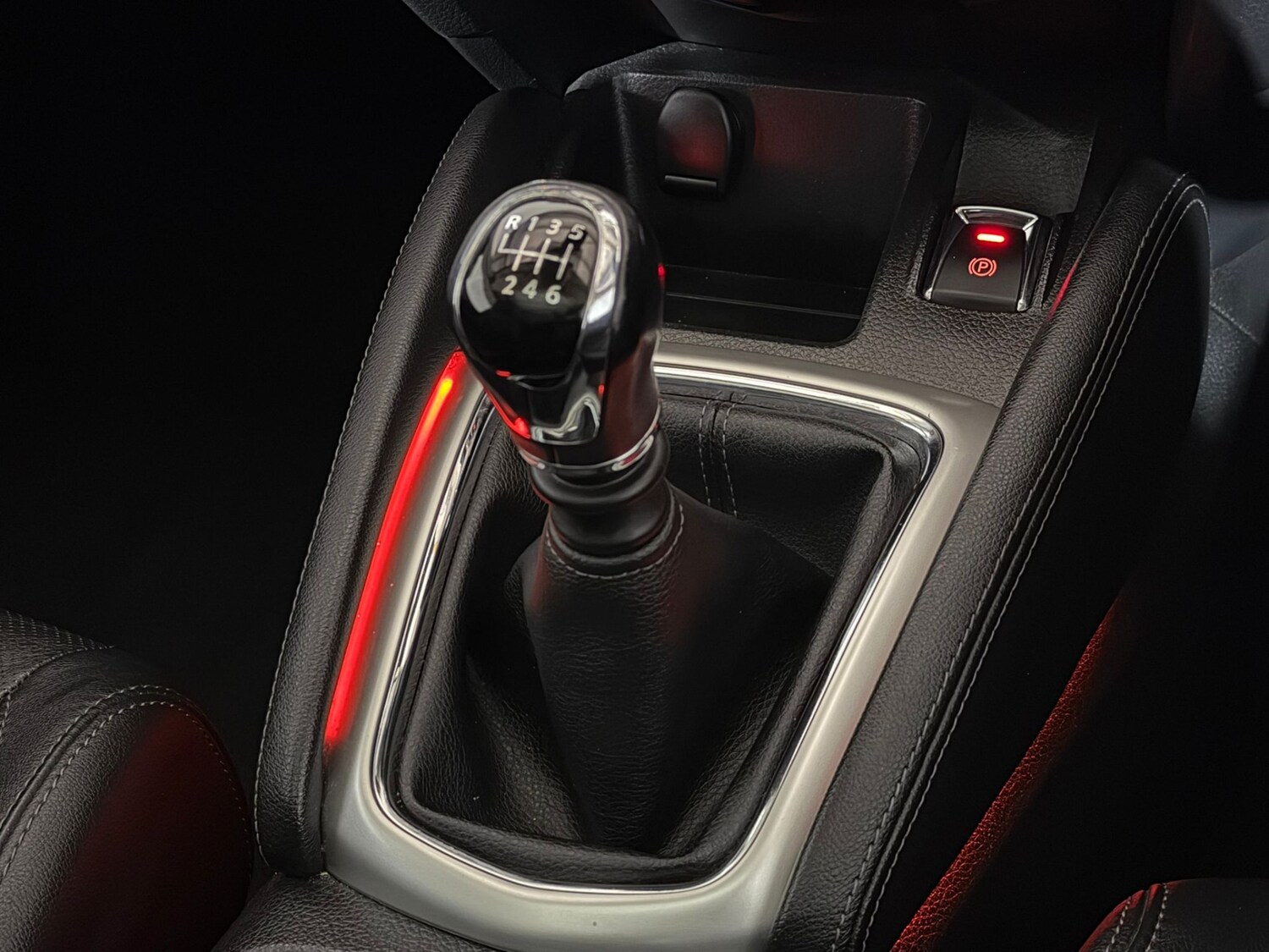 Used Nissan Qashqai 2016 for sale - 78120889: Photo 16