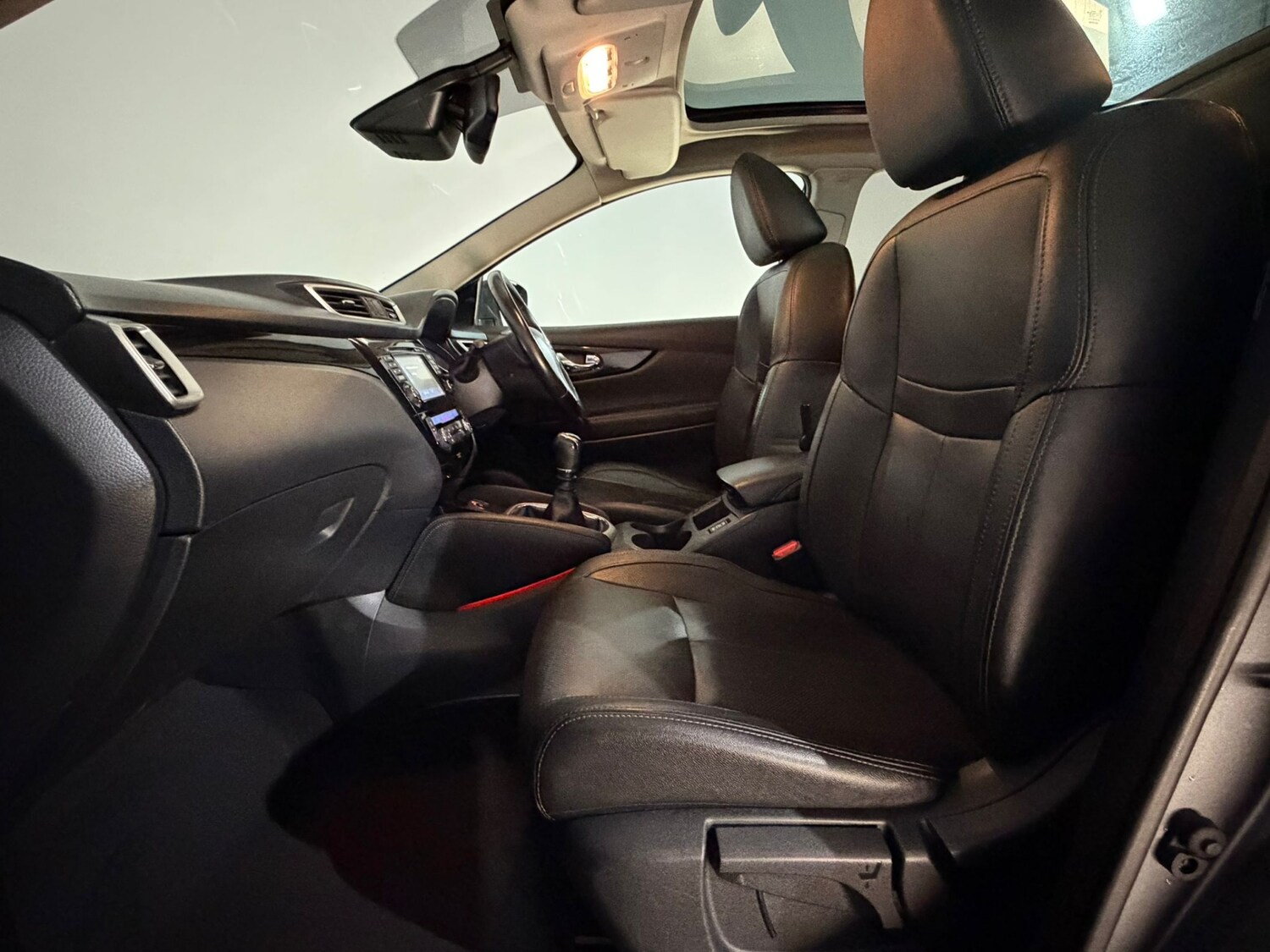 Used Nissan Qashqai 2016 for sale - 78120889: Photo 18