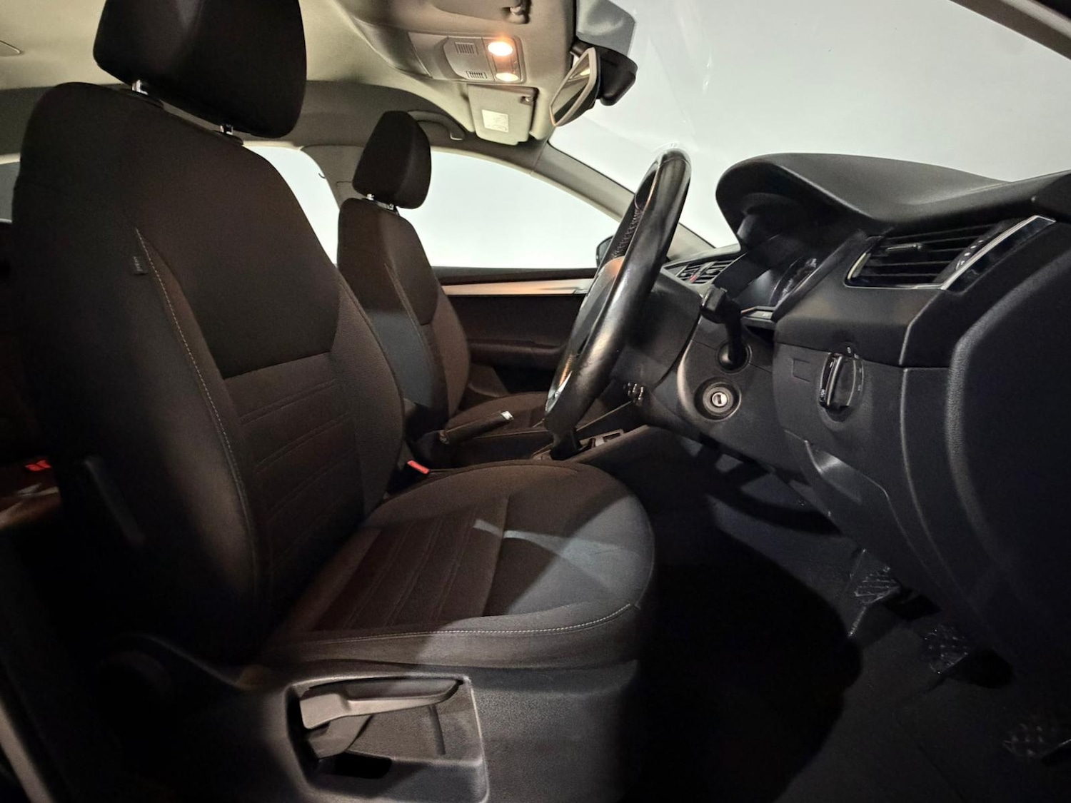 Used Skoda Octavia 2017 for sale - 77312755: Photo 17