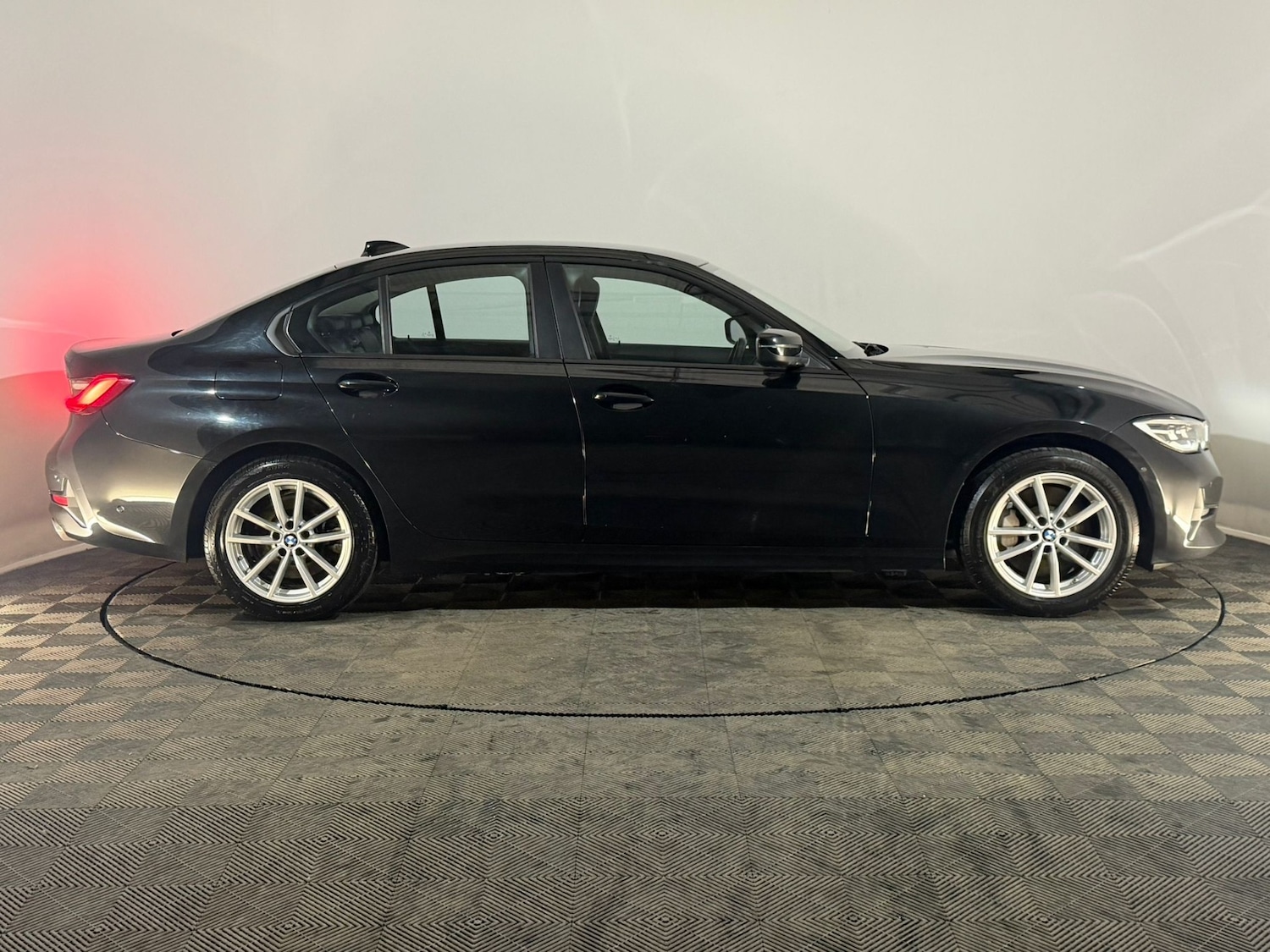 Used BMW 3 Series 2019 for sale - 77198706: Photo 4